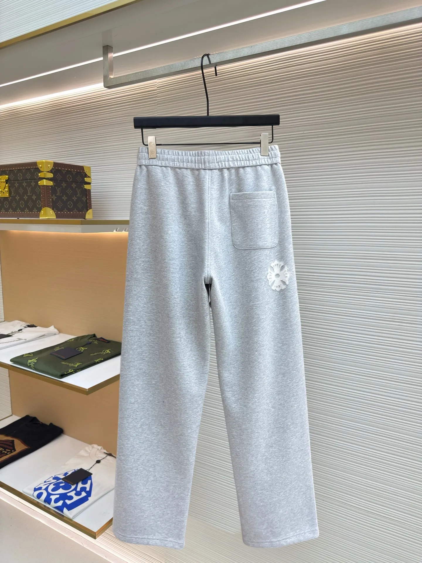 【 】 2026 ， ，Original ， ， ， 🪡 logo， ， ， ， Sizes：M-3XL